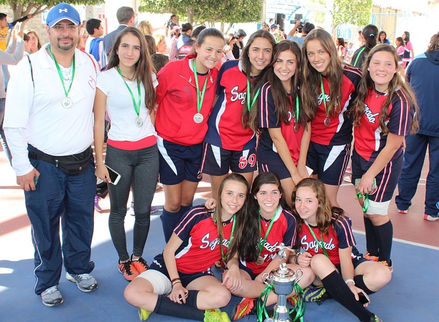 三十后依然 三十后依然